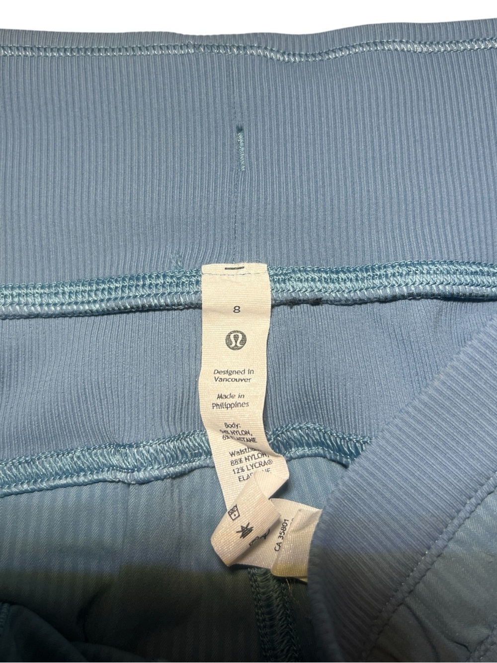 Lululemon Dance Studio Mid-Rise Cropped Joggers 25” Inseam - Picture 2 of 16